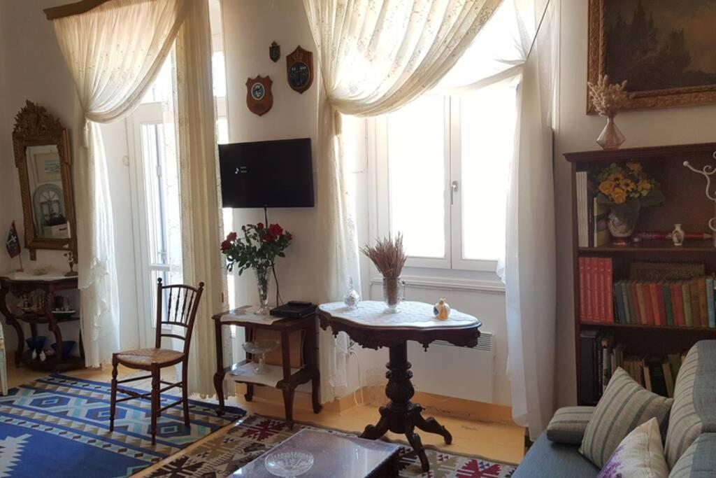 Mansion Alexandri Daire İdra Dış mekan fotoğraf